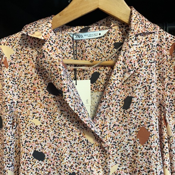 Zara blouse - Picture 3 of 5